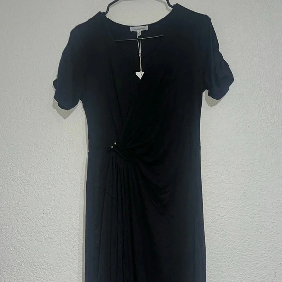 HEARTLOOM Karen dress in black size M - Picture 5 of 6